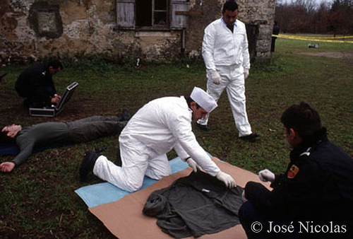 Crime_Scene_Investigator,_Crime_Scene_Investigation_4345.jpg