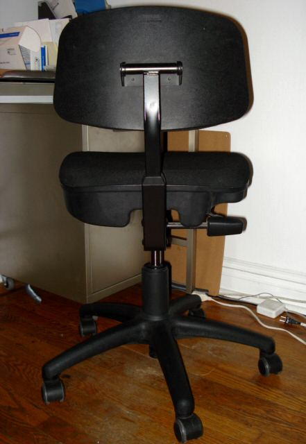 Office_Chairs_1983.jpg
