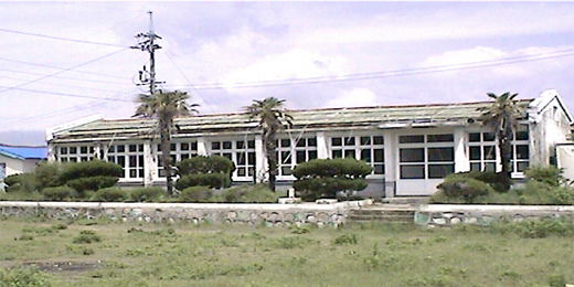 Bird_island_primary_school.png